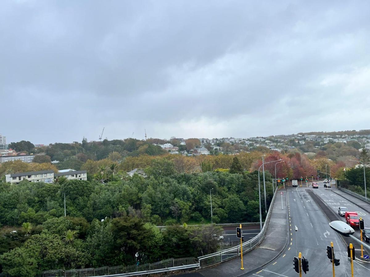 Free Wifi!! Spacious 1-Bedroom Apt, Auckland Cbd Εξωτερικό φωτογραφία